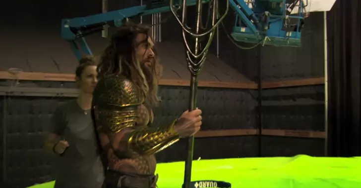 Canal Do Youtube Recria O Tridente Do Aquaman Usado Por Jason Momoa