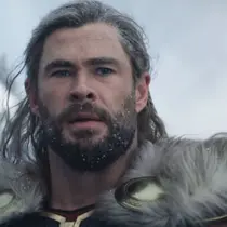 Você notou que a filha de Chris Hemsworth apareceu em 'Thor: Amor