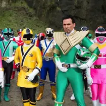 HQ de Power Rangers homenageia Dragon Ball Z, Homem-Aranha e