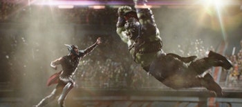 Capa - Thor: Ragnarok - Divulgadas novas imagens oficiais do filme!