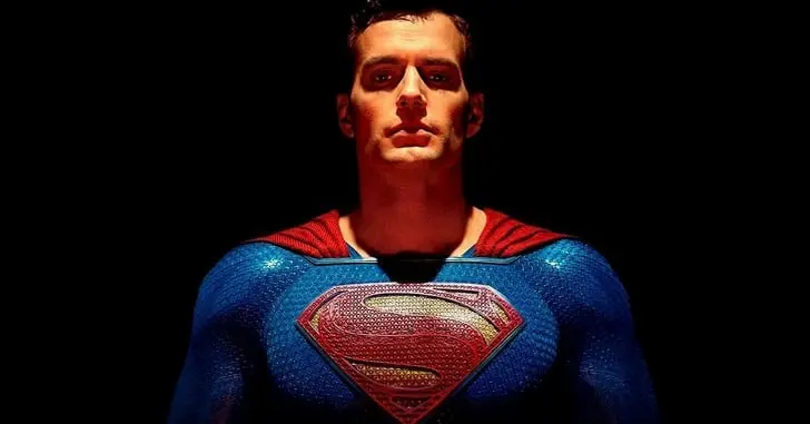 Henry Cavill foi o pior Superman do cinema, mas isso não é culpa dele