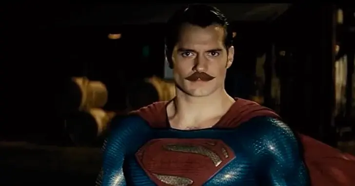 Liga Da Justiça – Vídeo Faz Graça Com Bigode Do Superman E Música Do Queen!