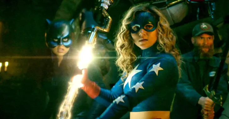 Stargirl Liberadas Imagens Do último Episódio Da Primeira Temporada