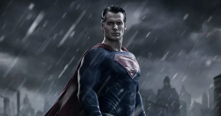 Henry Cavill pode viver Superman novamente nas telonas