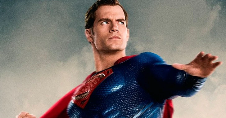 Novo 'Superman' não agrada e internet pede volta da Henry Cavill