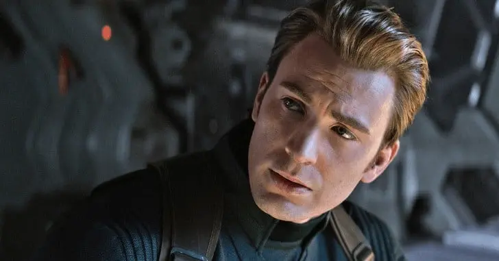 Chris Evans está irreconhecível nas primeiras imagens de novo