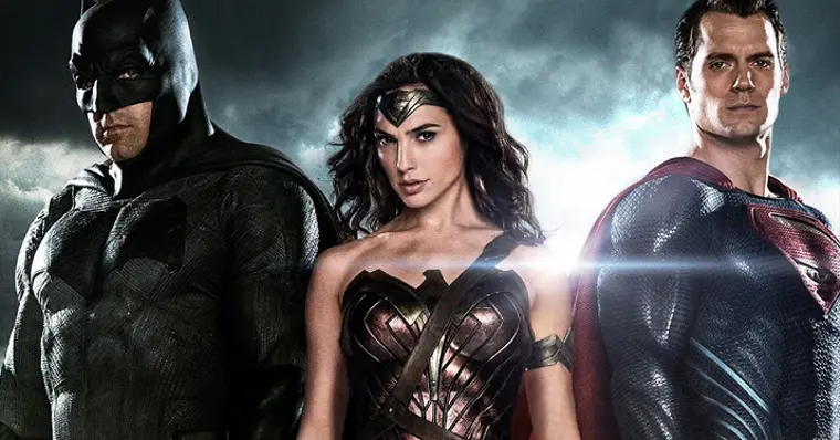 Filmes clássicos de Batman e Superman ganham sequência em