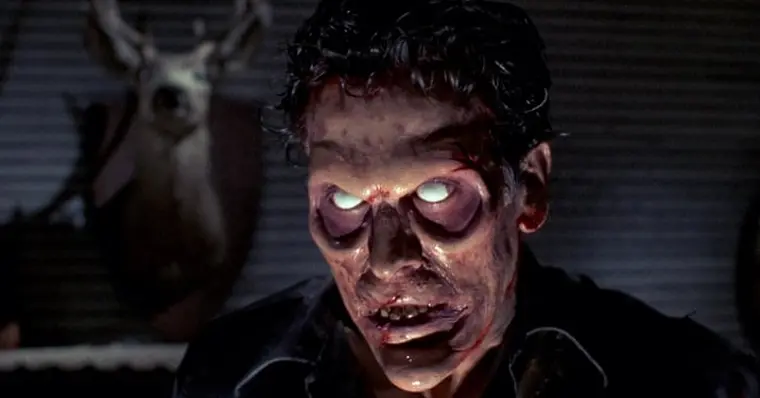 Uma Noite Alucinante 2 (Evil Dead 2 – Dead by Dawn) – 1987 – Muito