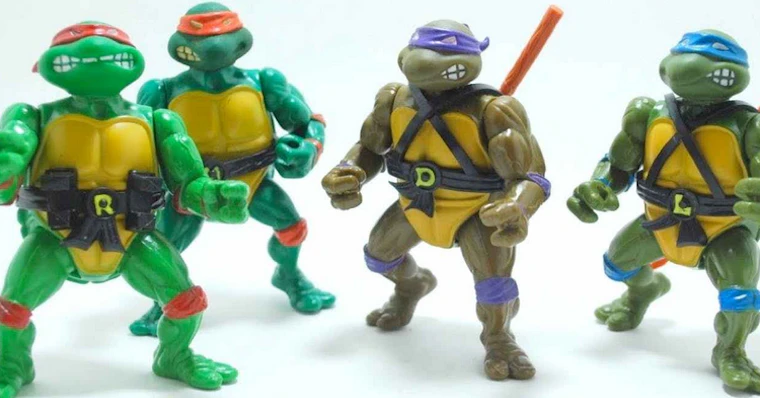 Donatello em Chamas no Injustice 2 (Tartarugas Ninjas) 