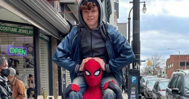 Homem-Aranha Sem Volta para Casa: O que há de novo na versão estendida do  filme?