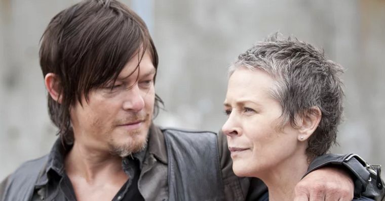The Walking Dead - Melissa McBride define de uma vez o relacionamento de  Carol e Daryl!