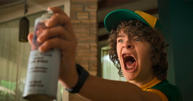 Stranger Things 4: novas fotos confirmam retorno de personagem