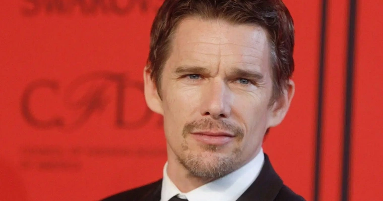 Moon Knight  Ethan Hawke entra para o elenco da série do Cavaleiro da Lua  no Disney Plus - NerdBunker