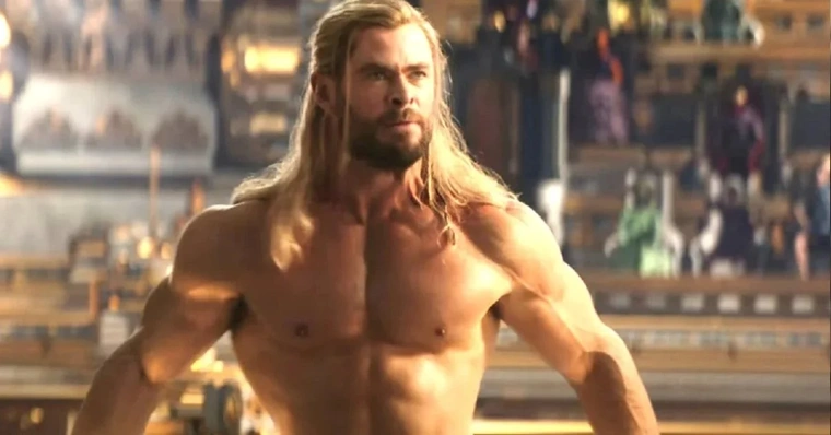 A cena do bumbum foi a mais difícil de gravar em Thor: Amor e Trovão