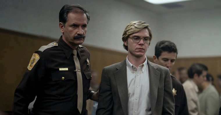 Dahmer: Um Canibal Americano estreia hoje; conheça a história do