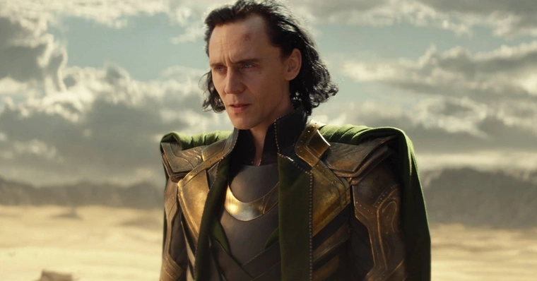 Loki: Imagens dos bastidores revelam visual de Tom Hiddleston em 2ª  temporada